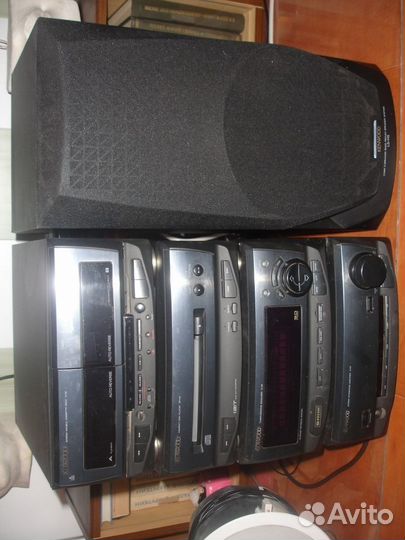 Музыкальный центр