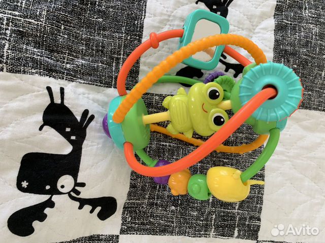 Развивающие игрушки погремушки