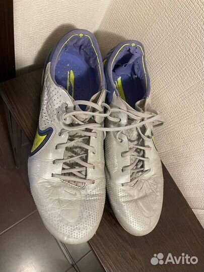 Бутсы Nike tempo