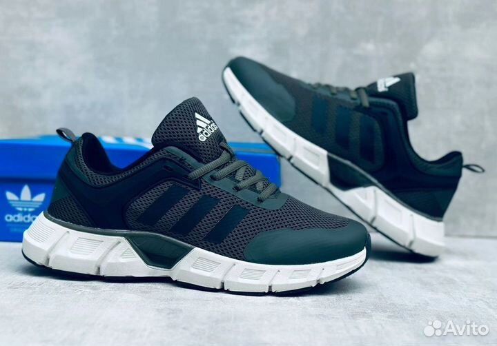 Кроссовки мужские adidas