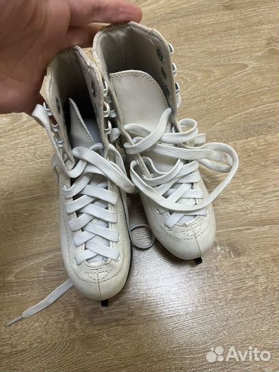 Коньки фигурные детские 29