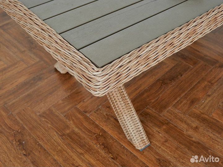 Мебель для дачи из ротанга Royal family