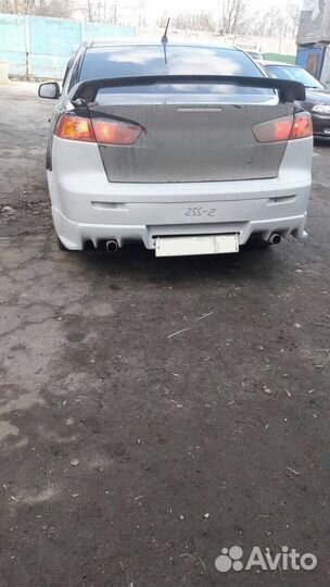 Задний бампер mitsubishi lancer 10