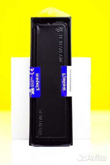 Память KingSton DDR3 1333 MHz 8 GB dimm