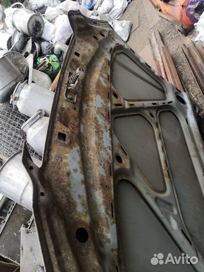 Капот на chery амулет