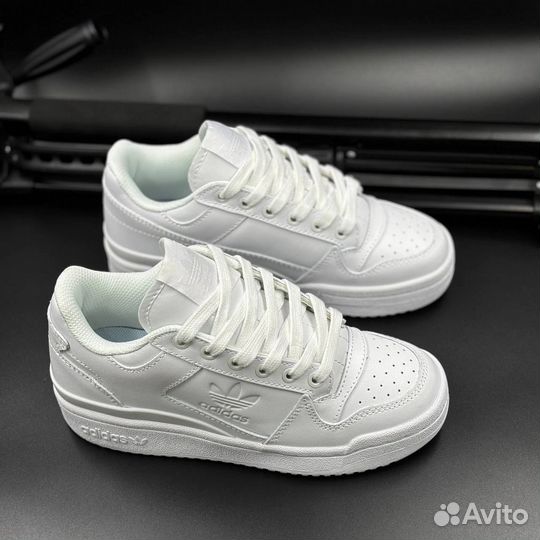 Кроссовки женские Adidas (36-41)