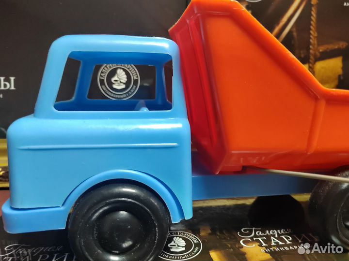 Игрушечный грузовик (СССР/новый