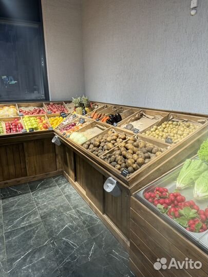 Современный овощной магазин