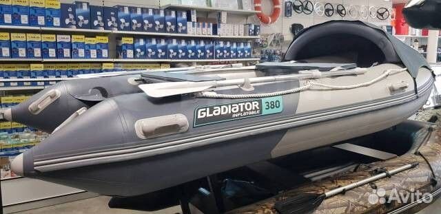 Лодка пвх Gladiator E380S светло/темно-серый
