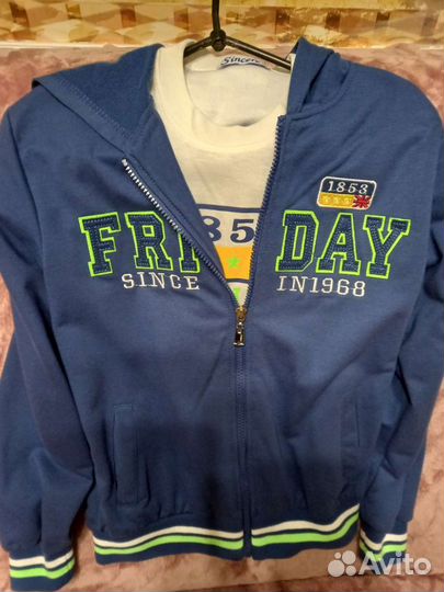 Спортивный костюм