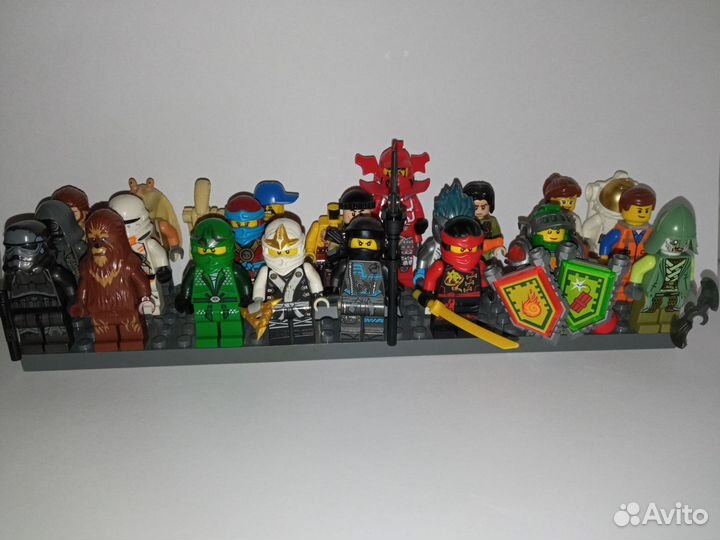 Большой лот минифигурок lego