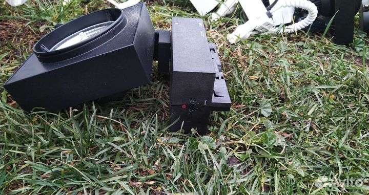 Светильник трековый проф