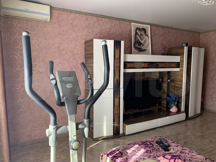 3-к. квартира, 65 м², 4/5 эт.