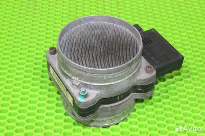 Датчик расхода воздуха Chevrolet Tahoe GMT400 L31