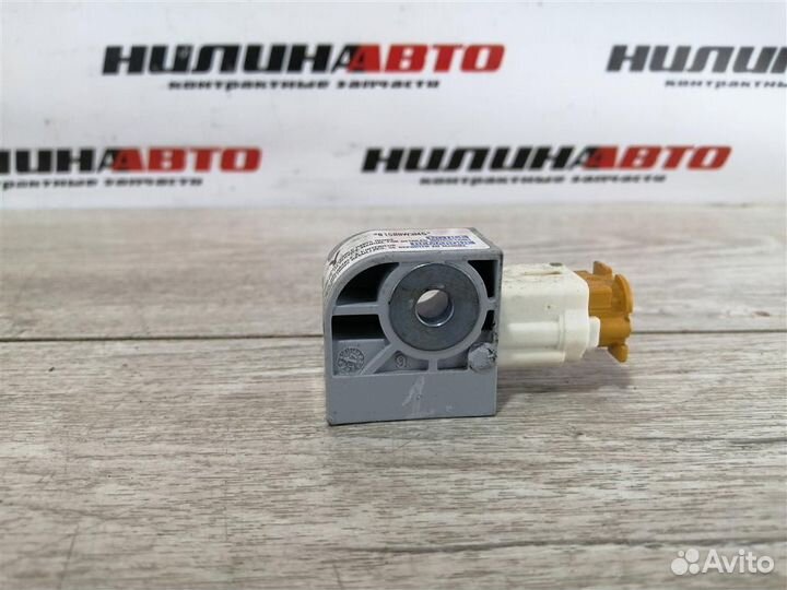 Датчик удара Сузуки сх4 SX4