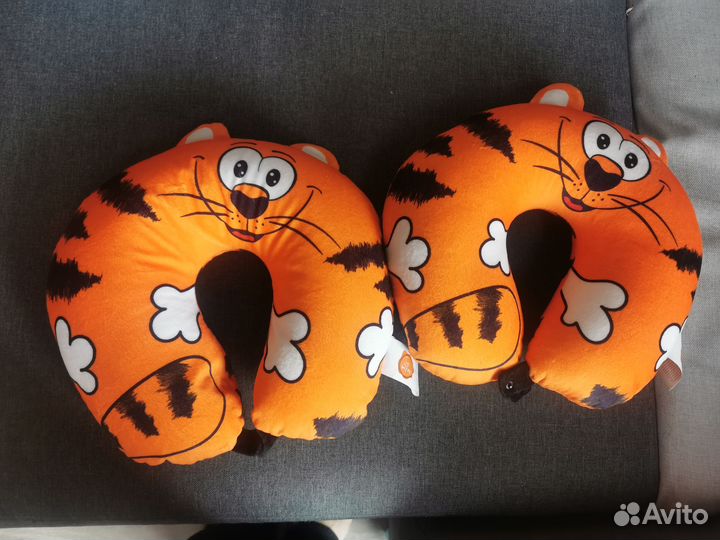 Подушка для путешествий