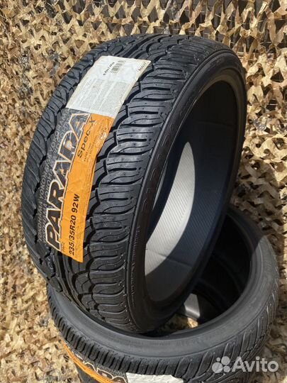 Yokohama Parada Spec-X 235/35 R20 92W