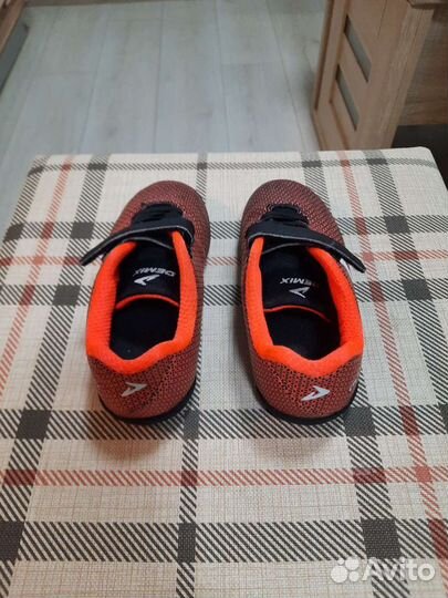 Сороконожки футбольные