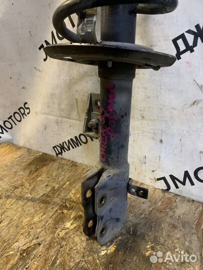 Стойка подвески Jeep Patriot 2007 передняя правая