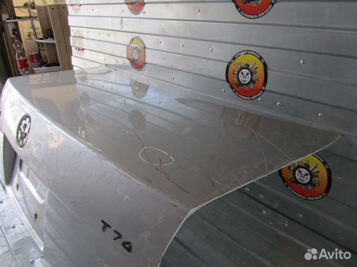 Крышка багажника Volkswagen Passat B5 2000-2005г