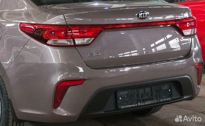 Бампер задний в цвет Kia Rio 4 2017-2020 05