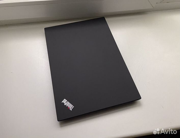 Ноутбук Lenovo Core i7 + 16RAM