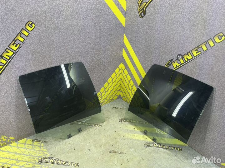 Стекло задней двери Renault Symbol Симбол