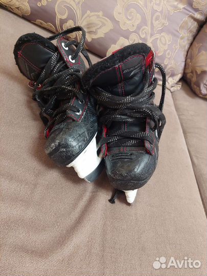 Хоккейные коньки bauer