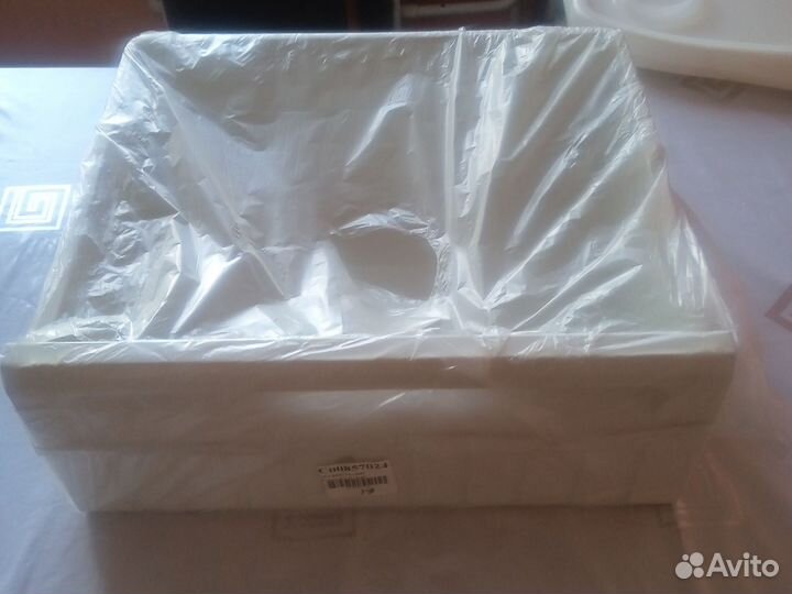 Ящик для холодильника Индезит Аристон стинол