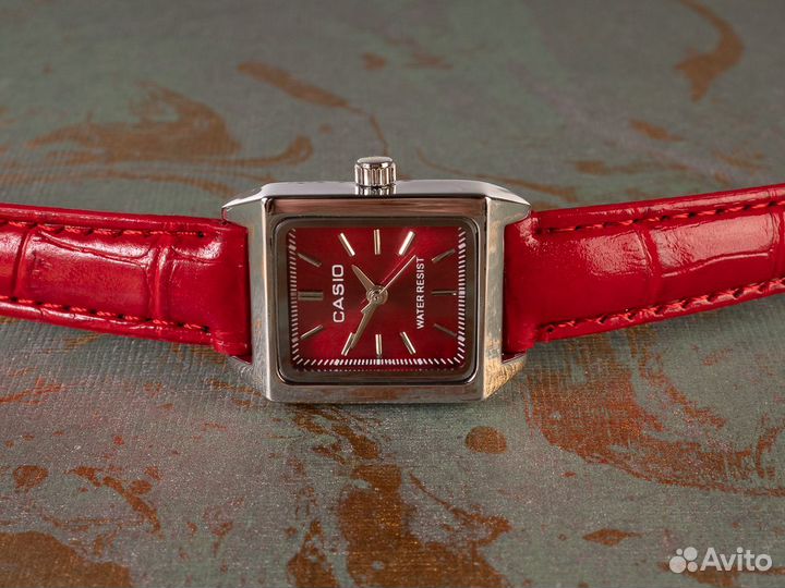 Женские часы Casio