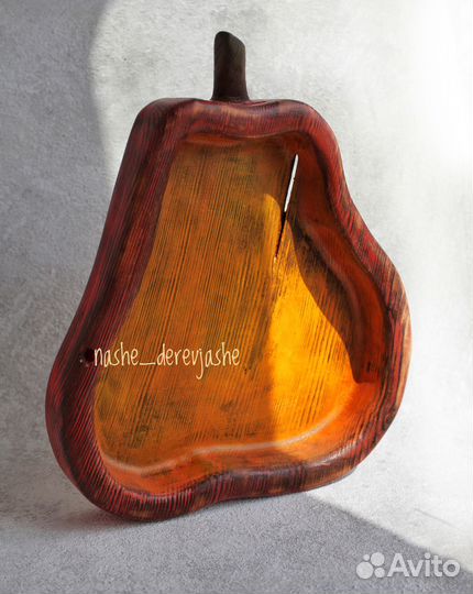 Деревянная тарелка