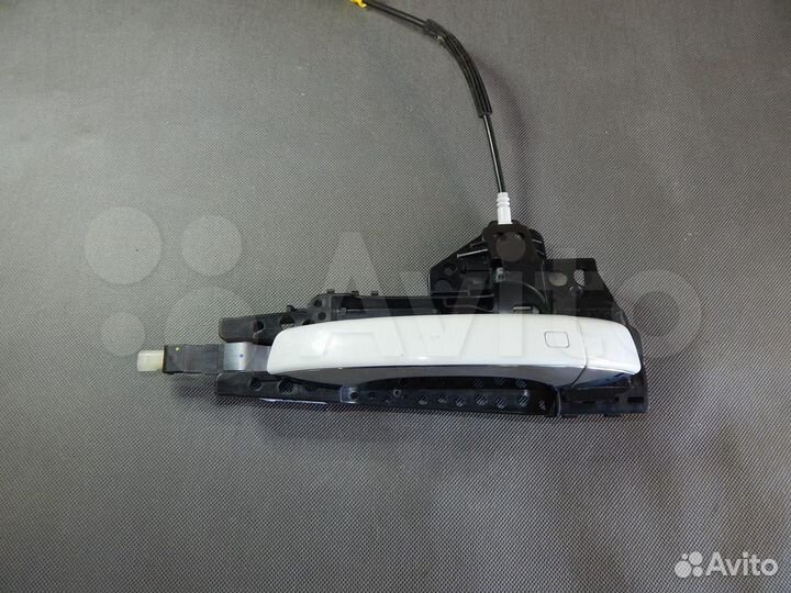 Ручка дверная внешняя задняя правая Ауди А8 Д4