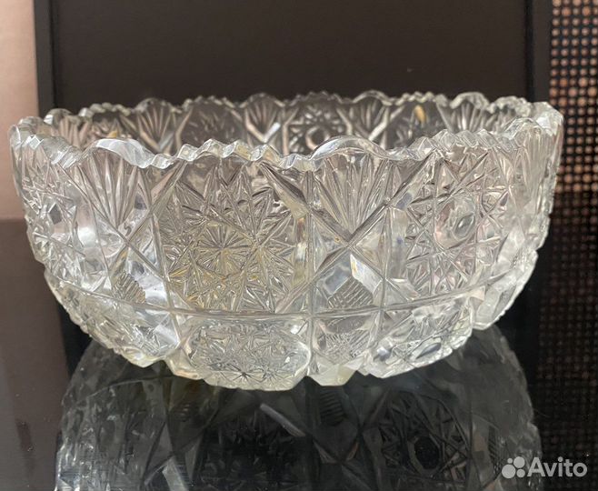 Хрустальная ваза