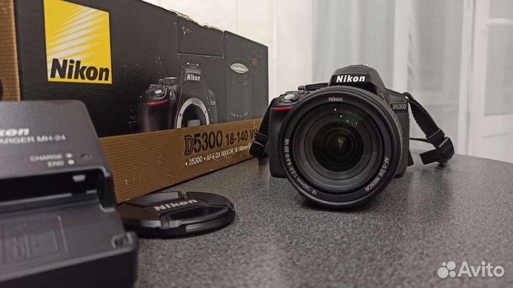 Зеркальный фотоаппарат nikon D5300