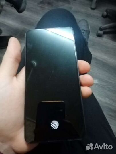 vivo V21, 8/128 ГБ