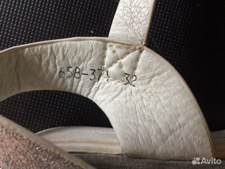 Босоножки для девочки