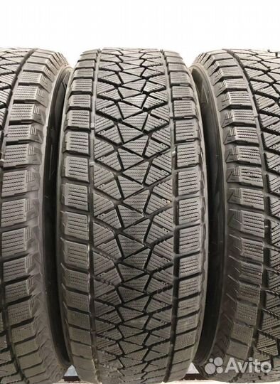 Bridgestone Blizzak DM-V2 225/65 R17 99W