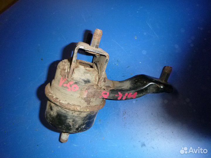 Опора двигателя toyota camry V50 2011