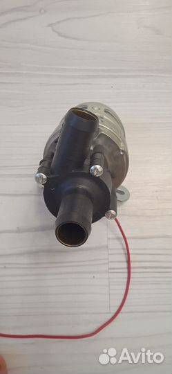 Насос дополнительного отопителя