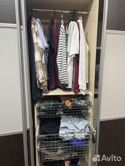 Продам встроенный шкаф