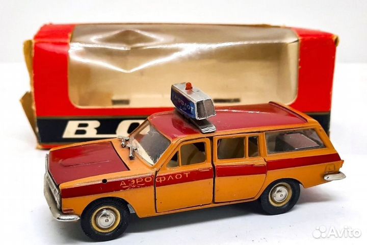 Модель автомобиля Волга СССР