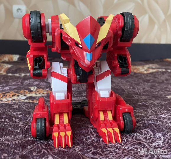 Робот игрушка