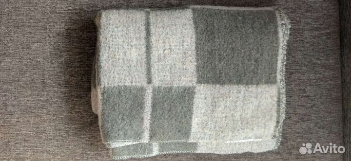 Одеяло шерстяное новое