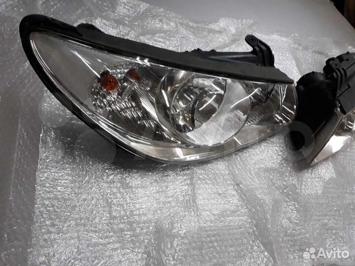 Фары Hyundai Elantra HD 4 левая правая