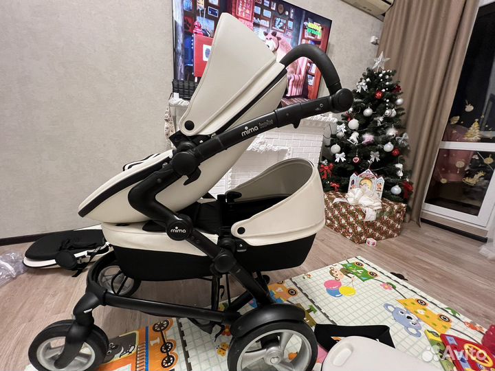 Коляска Mima Kobi для двойни или погодок
