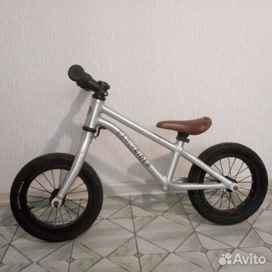 Беговел early rider