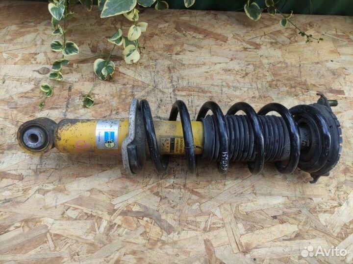 Стойка подвески задняя левая Subaru Legacy BL5