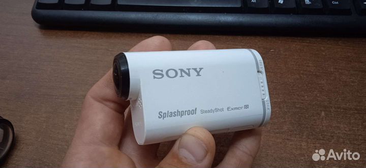 Экшен камера Sony HDR-AS200V