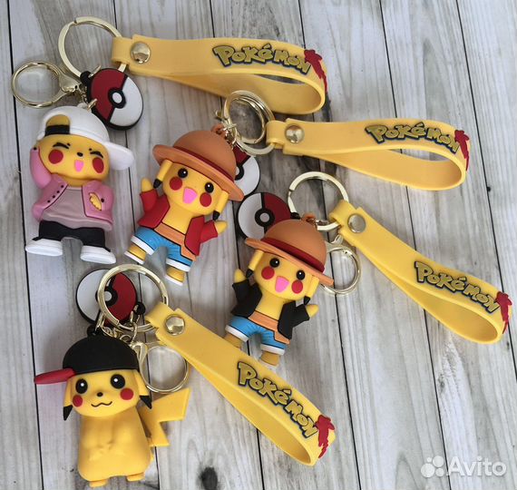 Брелок Пикачу