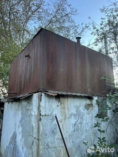 Емкость для воды; бак